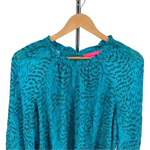 Lilly Pulitzer Caline Silk Top in Teal Clip Long Sleeve size Large NWT - Picture 5 of 14